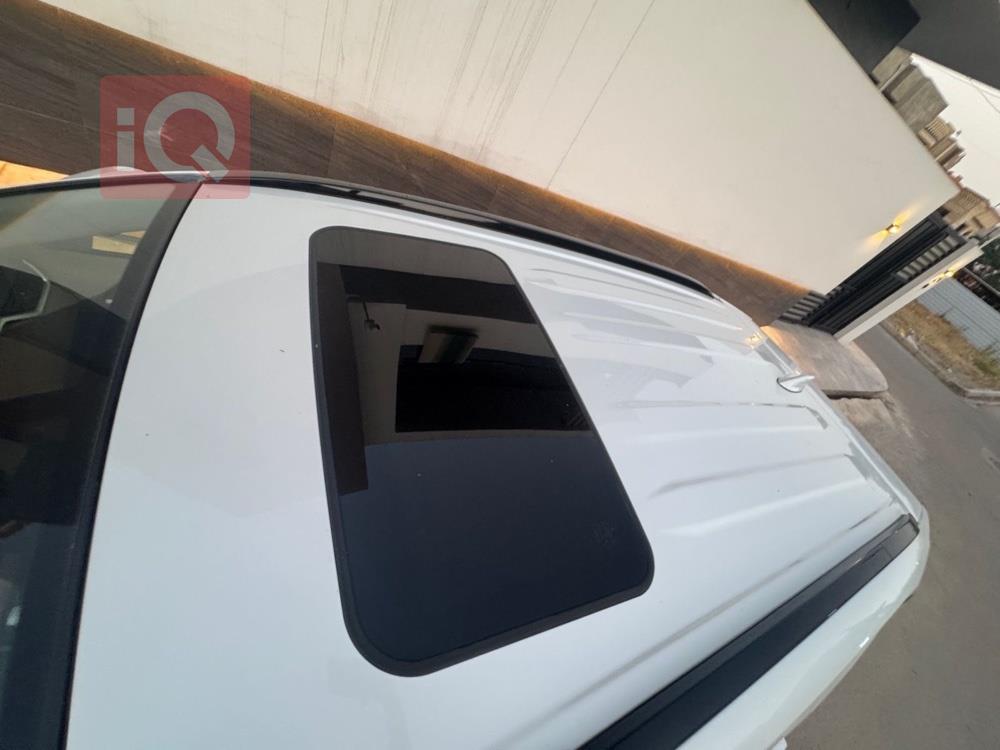 تۆیۆتا ڕاڤ 4